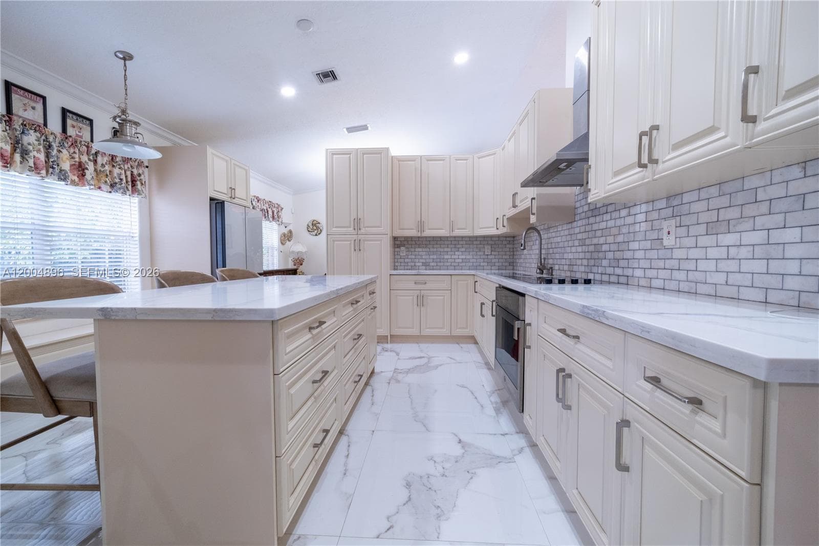13911 SW 18th Ter, Miami FL 33175 — 10