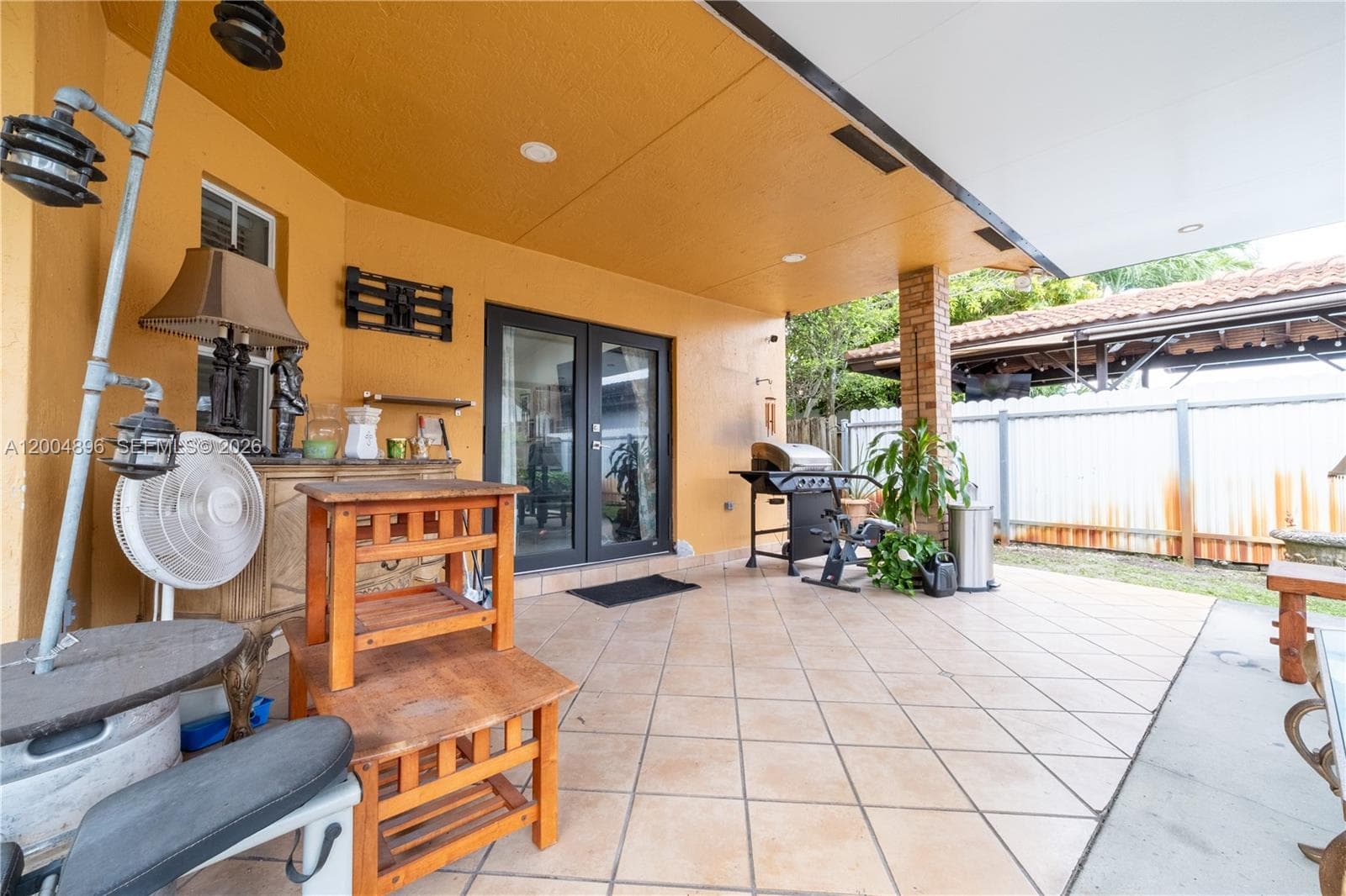 13911 SW 18th Ter, Miami FL 33175 — 25