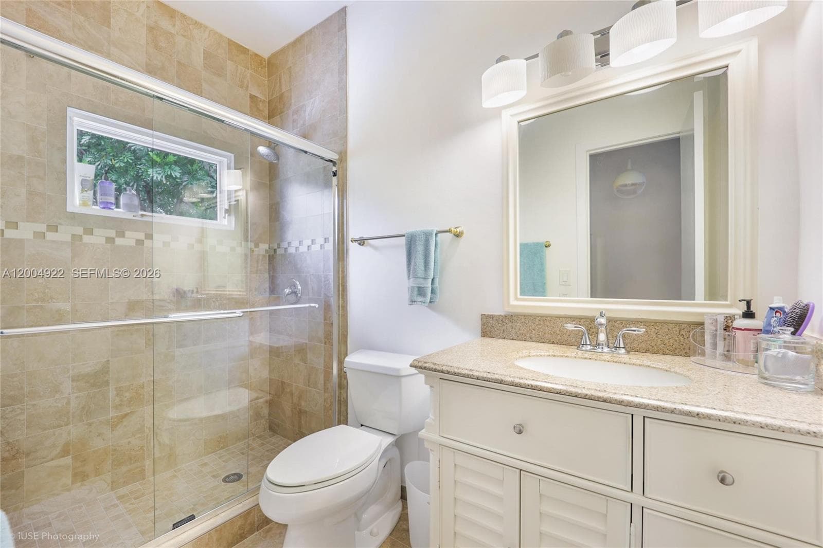 2449 S Bayshore Dr, Miami FL 33133 — 16
