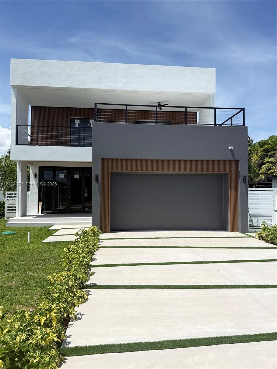 6449 SW 28th St, Miami FL 33155 — 3