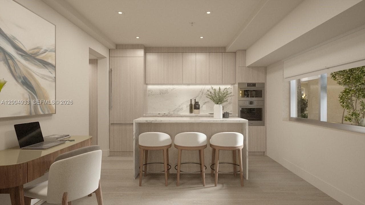 260 Collins Ave # 105, Miami Beach FL 33139 — 2