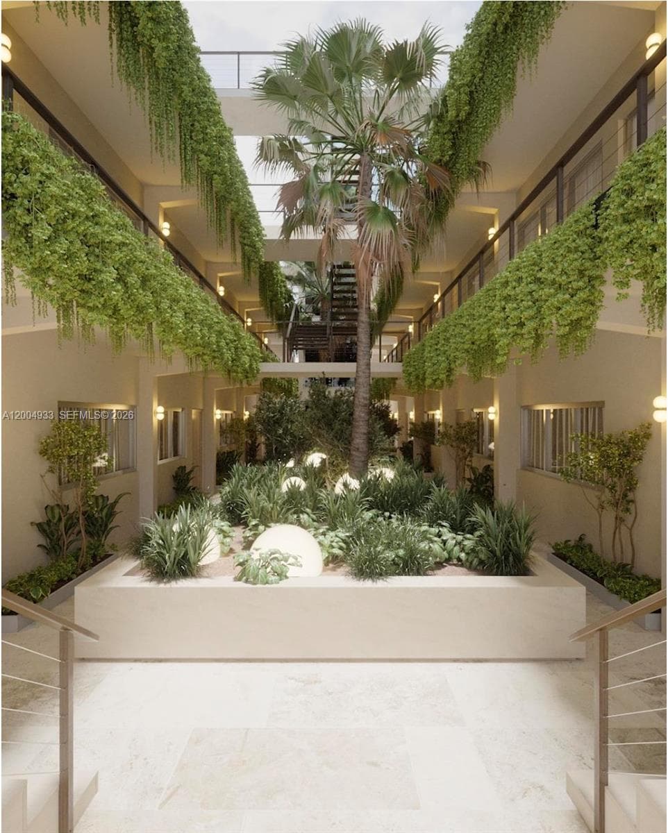 260 Collins Ave # 105, Miami Beach FL 33139 — 29