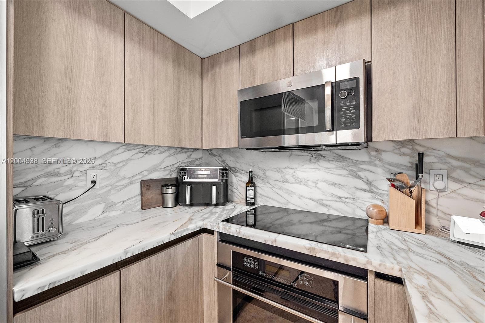 1500 Ocean Dr # 607, Miami Beach FL 33139 — 16