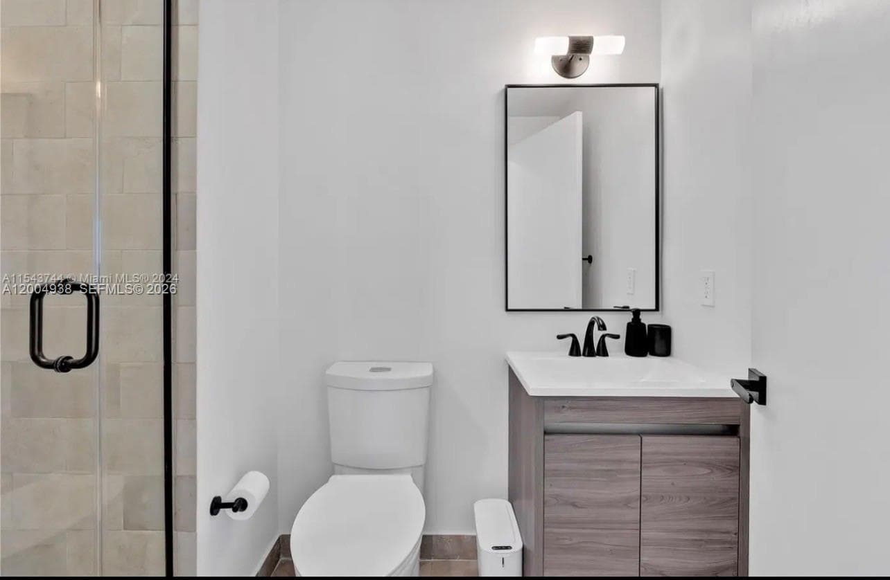 1500 Ocean Dr # 607, Miami Beach FL 33139 — 24
