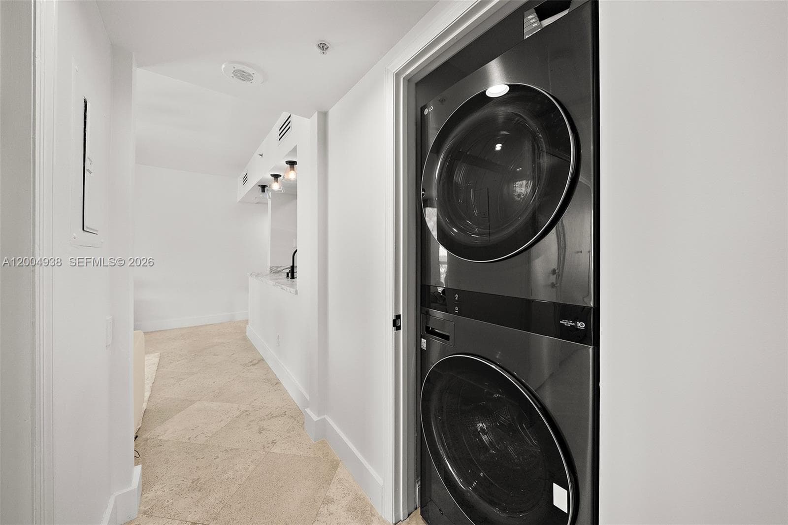 1500 Ocean Dr # 607, Miami Beach FL 33139 — 25
