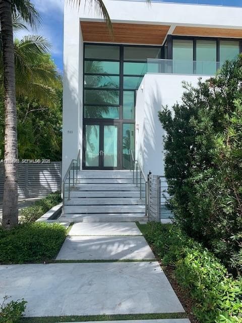 785 Harbor Drive, Key Biscayne FL 33149 — 4