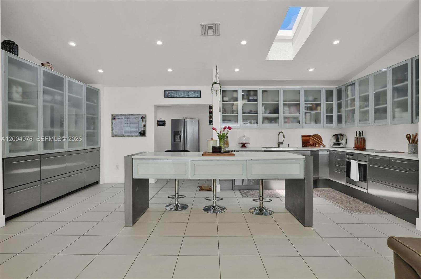 15540 SW 152nd Ter, Miami FL 33187 — 2