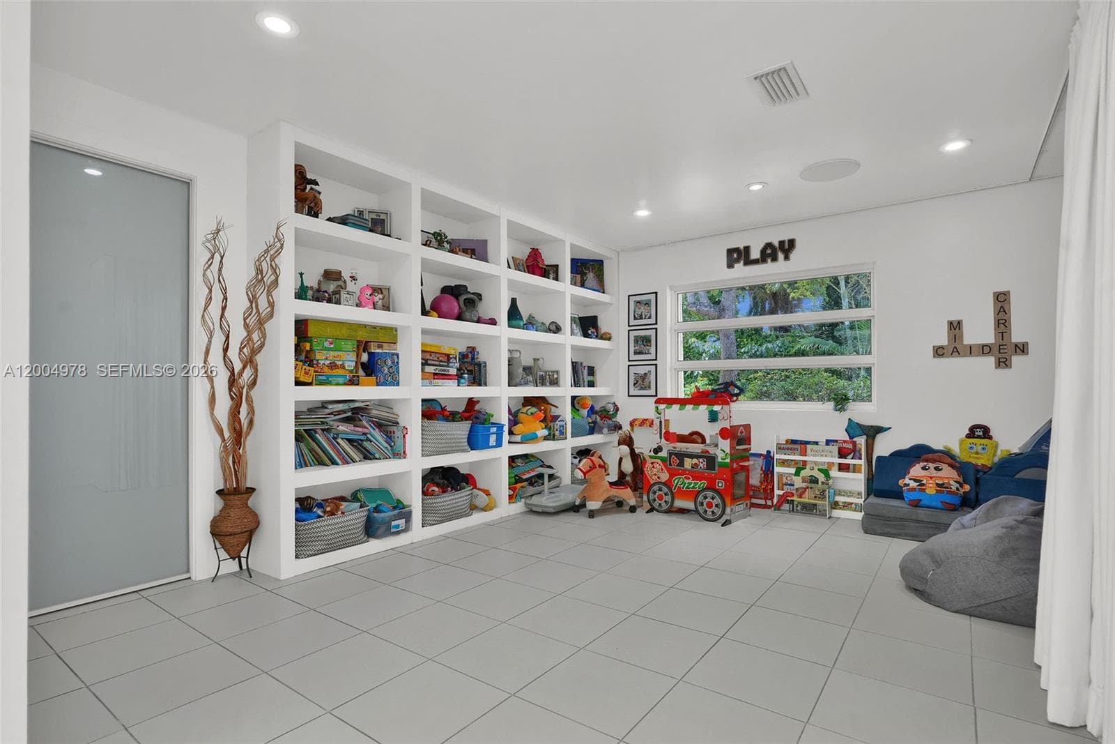 15540 SW 152nd Ter, Miami FL 33187 — 29