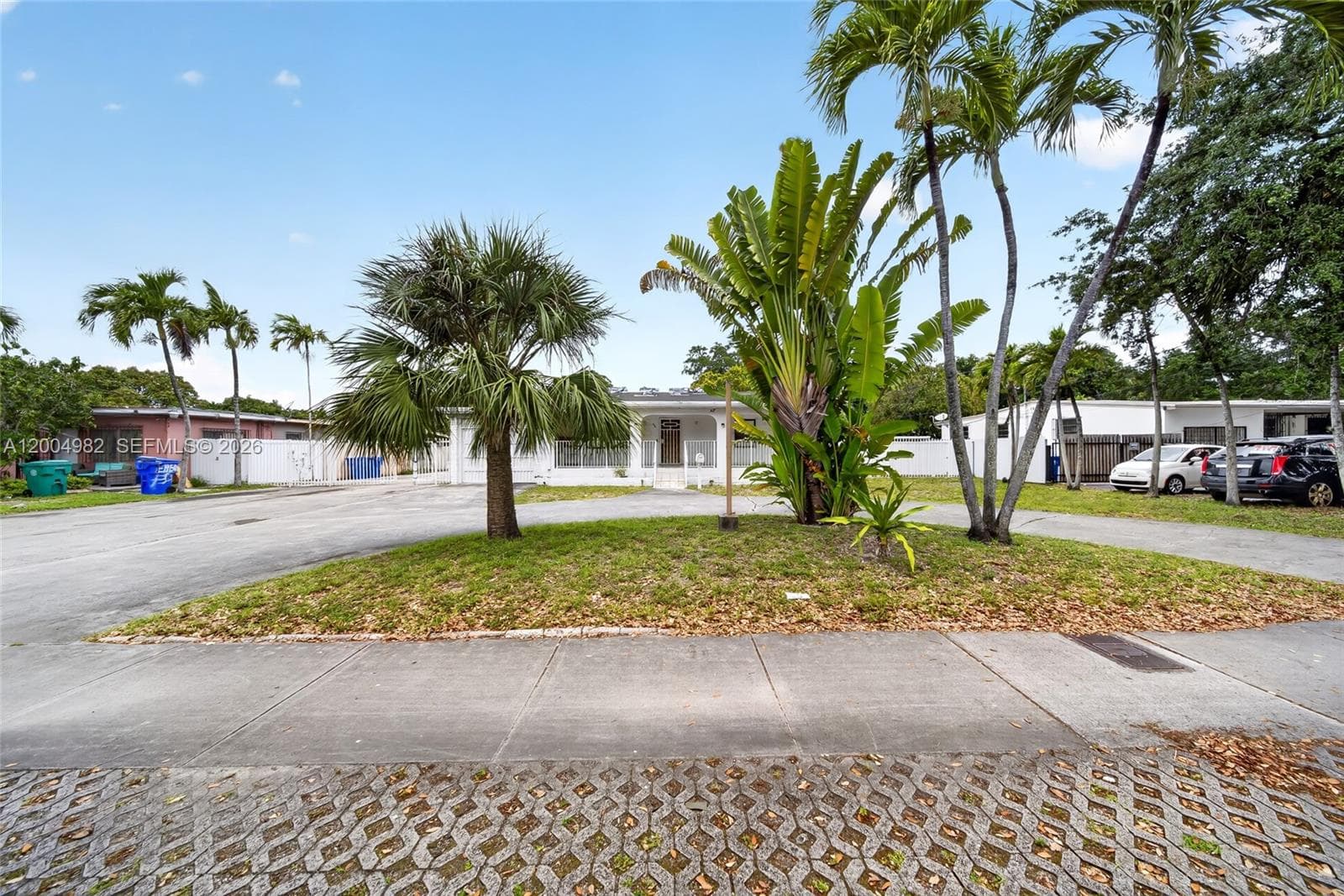 3061 NW 14th St, Miami FL 33125 — 6