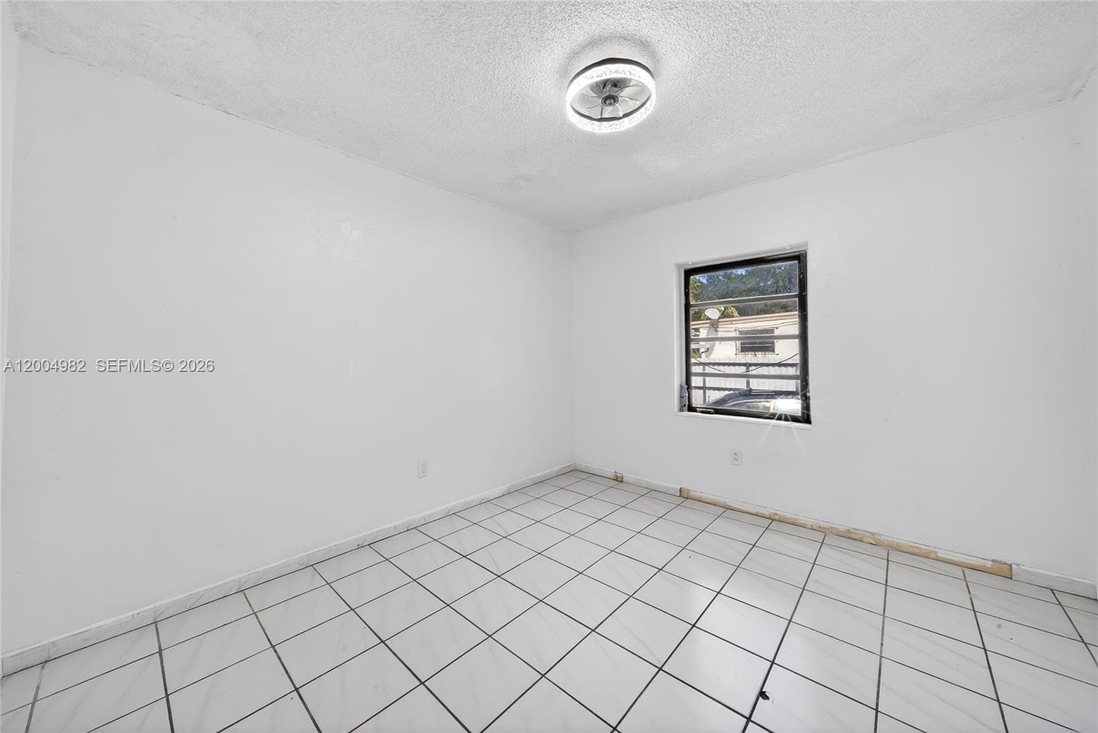 3061 NW 14th St, Miami FL 33125 — 10