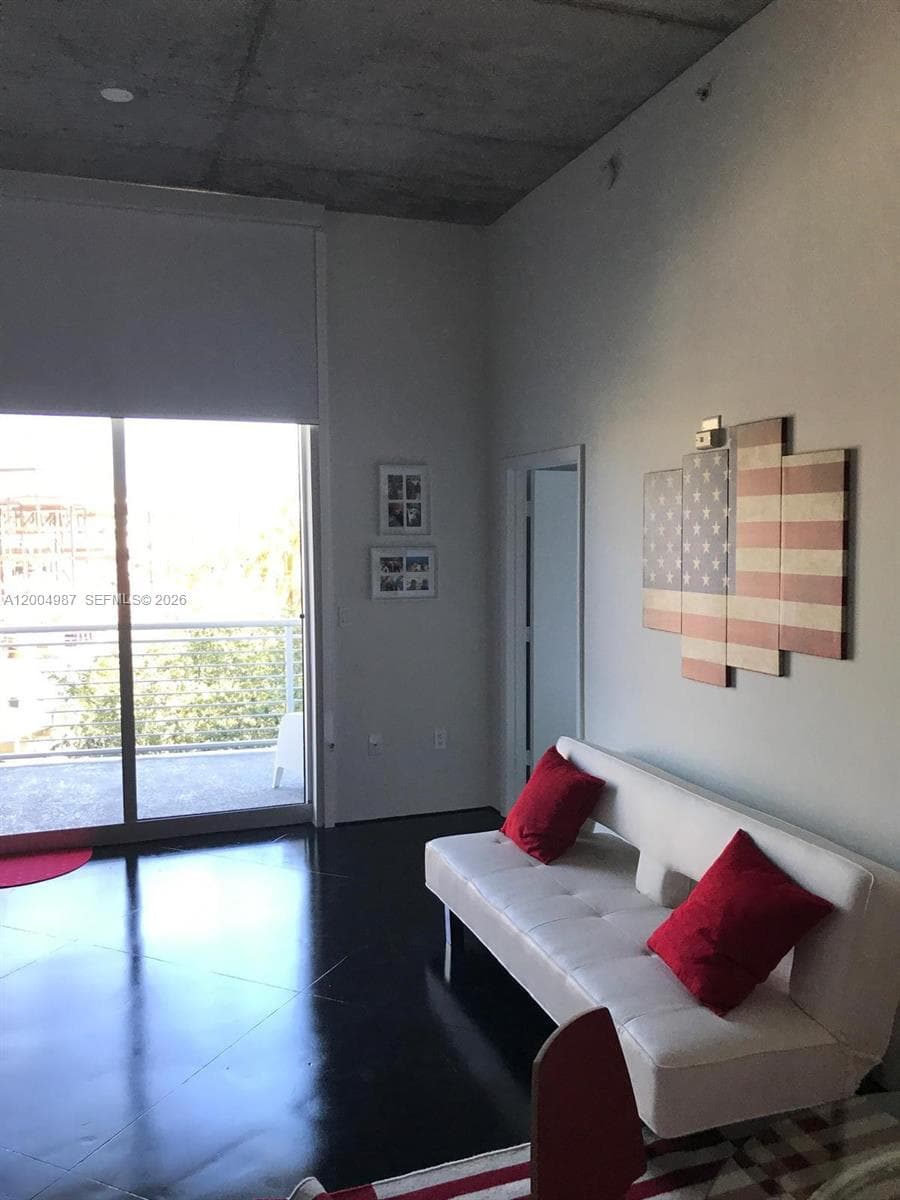 2001 Meridian Ave # 426, Miami Beach FL 33139 — 6