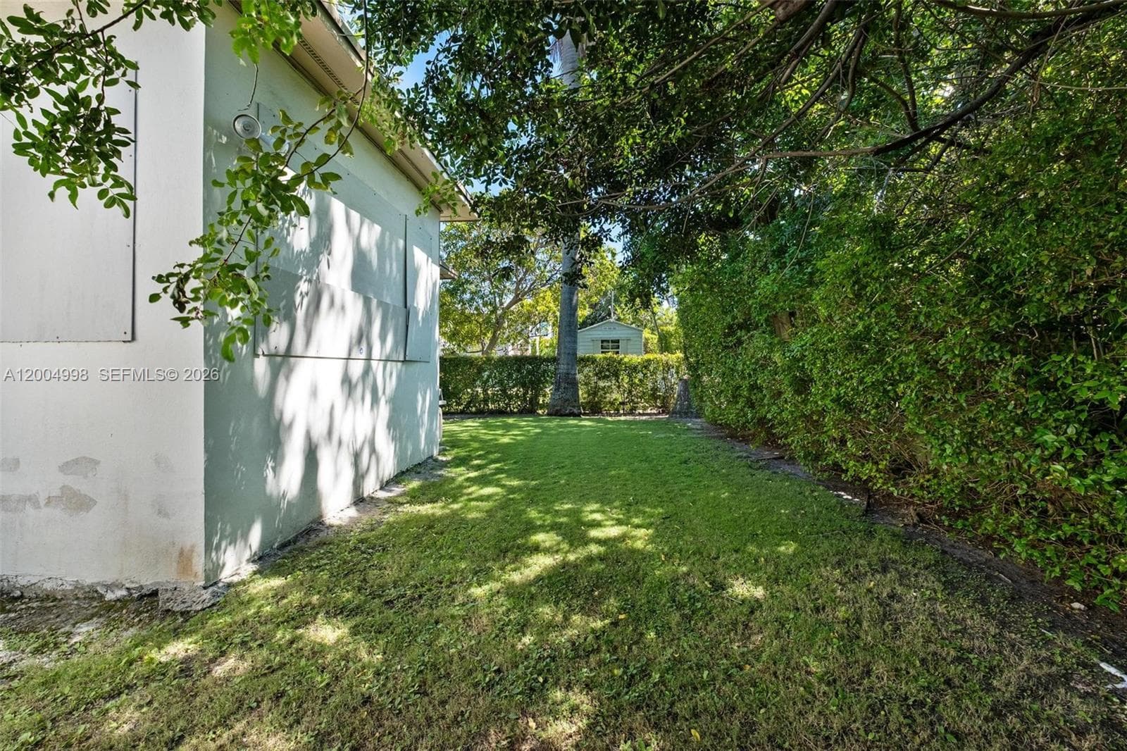 9516 Byron Ave, Surfside FL 33154 — 9