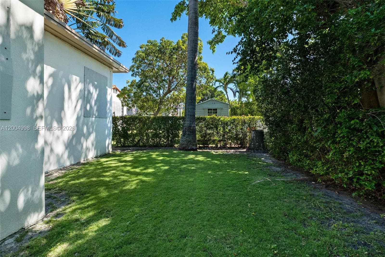 9516 Byron Ave, Surfside FL 33154 — 11