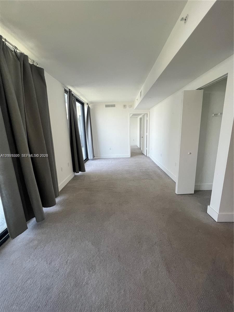 121 NE 34 St # 2215, Miami FL 33137 — 16
