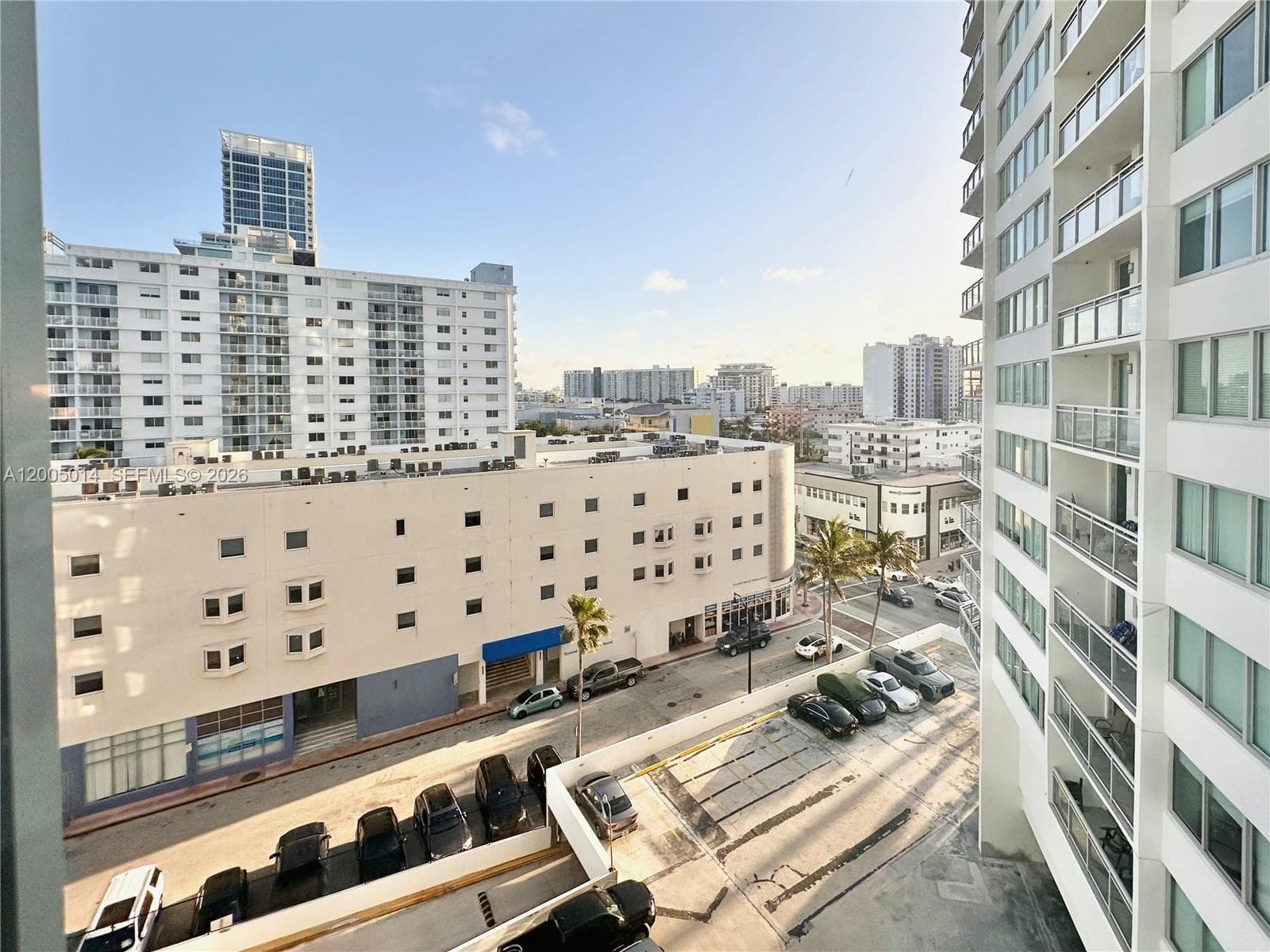 7135 COLLINS AVE # 811, Miami Beach FL 33141 — 6