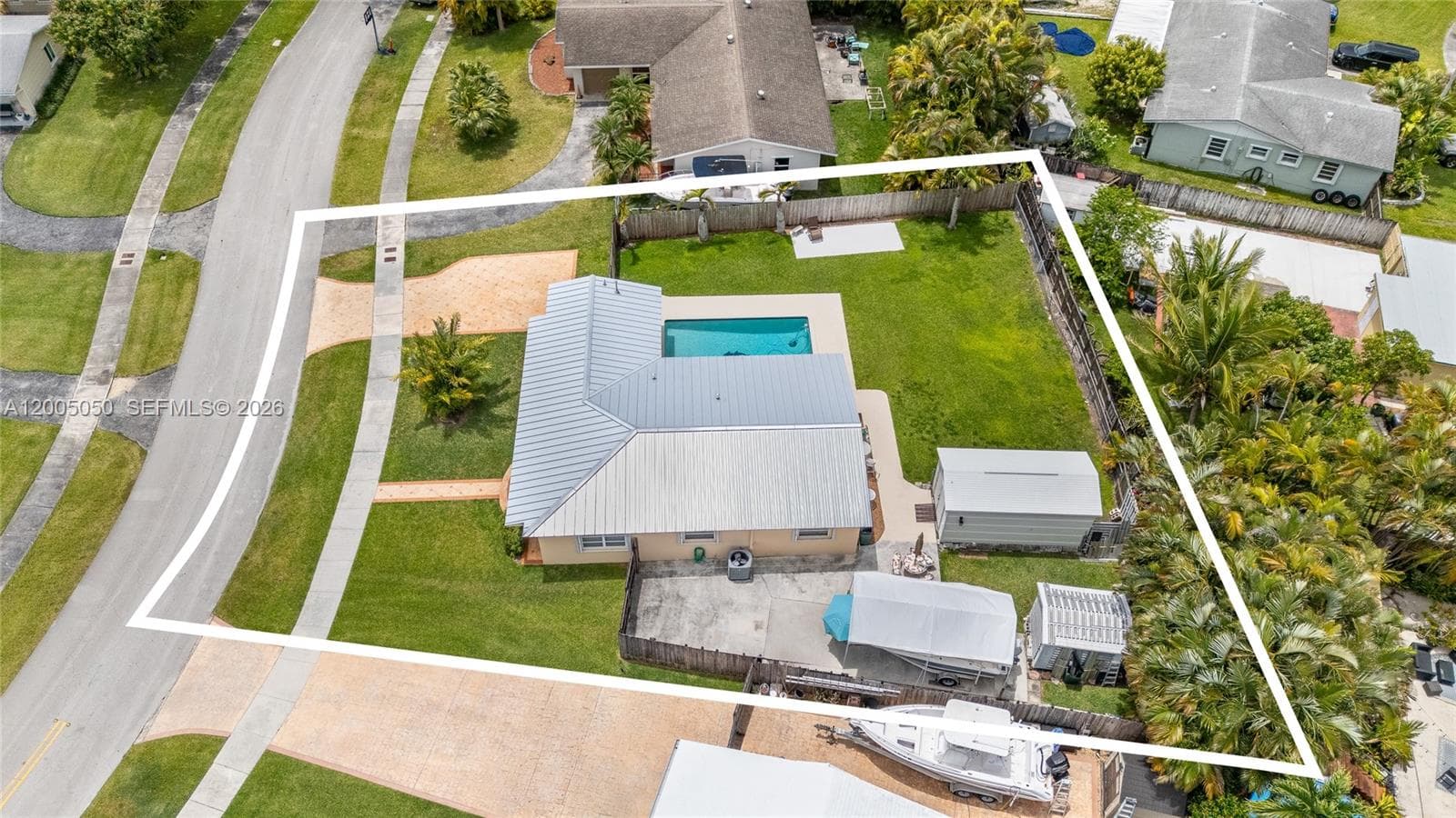 9411 SW 185th Ter, Cutler Bay FL 33157 — 3