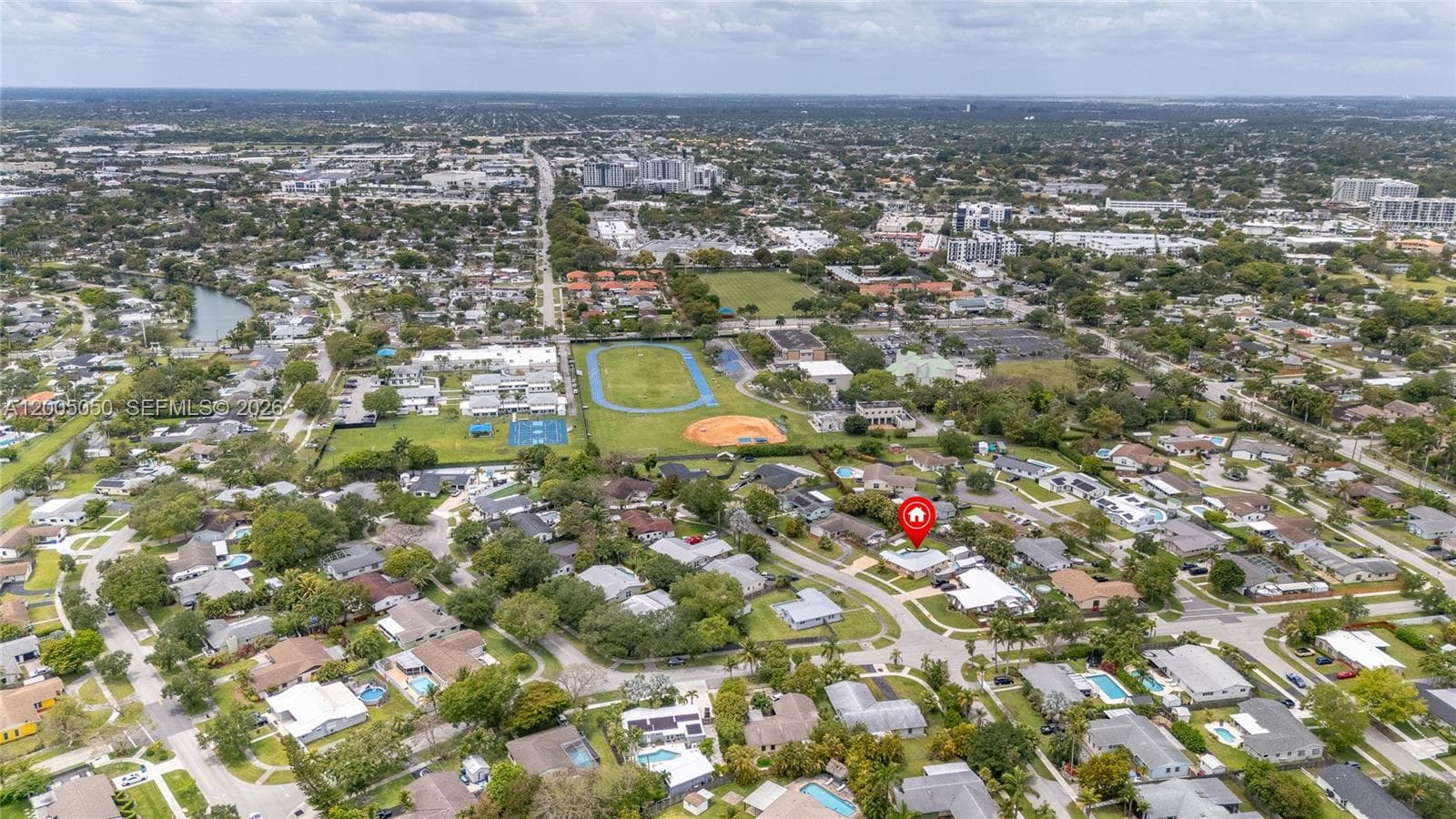 9411 SW 185th Ter, Cutler Bay FL 33157 — 25