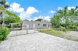 1301 Sharar Ave, Opa-Locka FL 33054 — 27