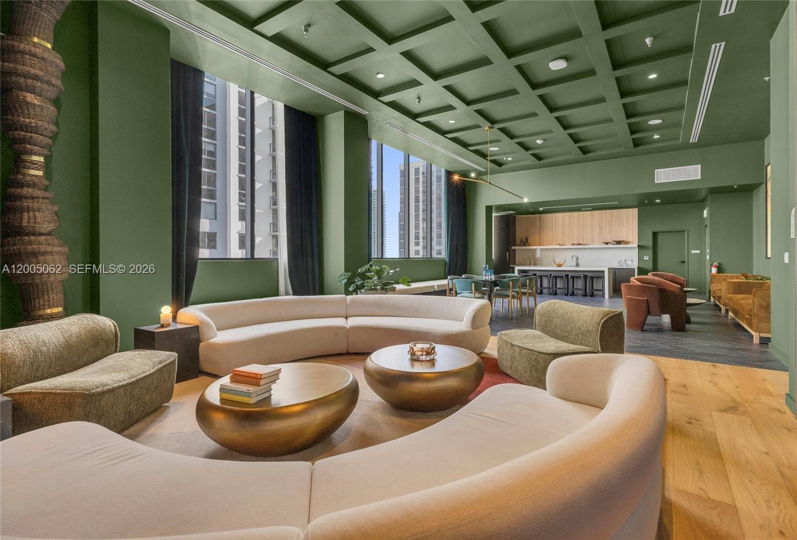 11 NE 6th St # 407, Miami FL 33132 — 28