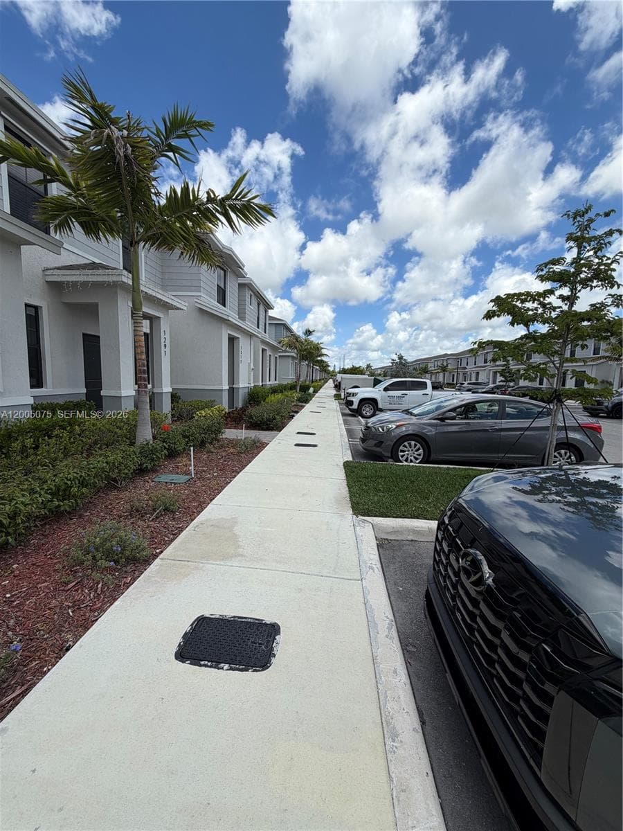 1281 NE 3rd Ave # 1281, Florida City FL 33034 — 2
