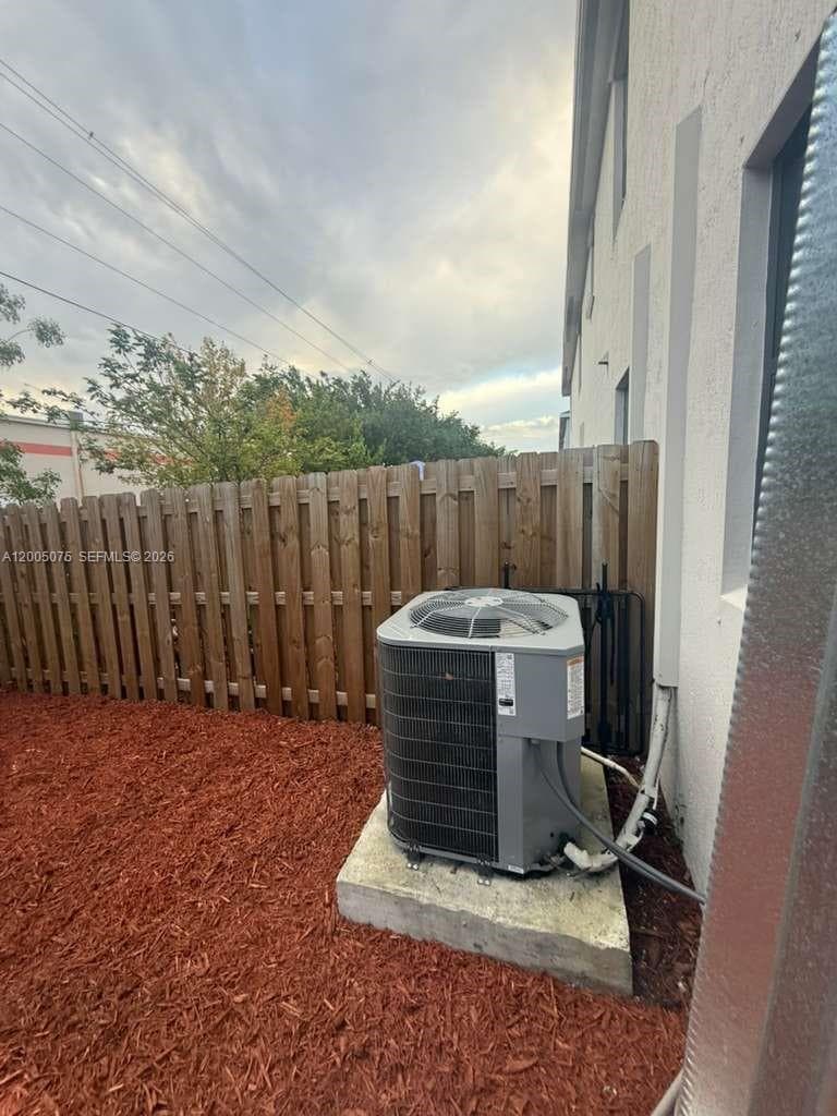 1281 NE 3rd Ave # 1281, Florida City FL 33034 — 9