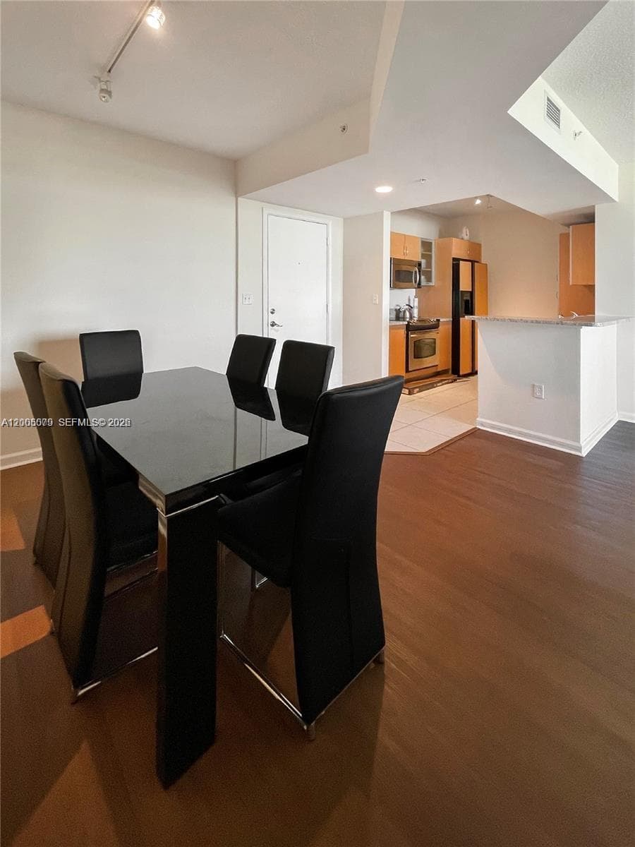 18800 NE 29th Ave # 502, Aventura FL 33180 — 3