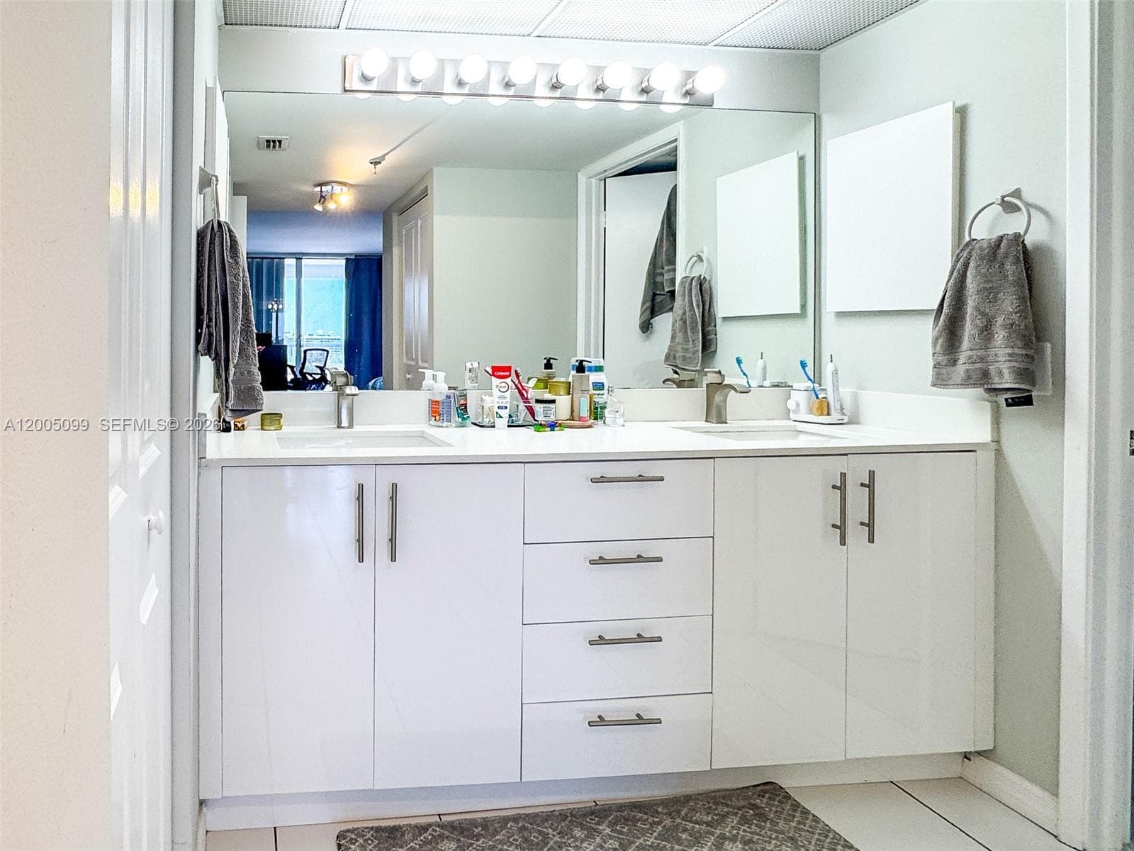 9341 Collins Ave # 907, Surfside FL 33154 — 16