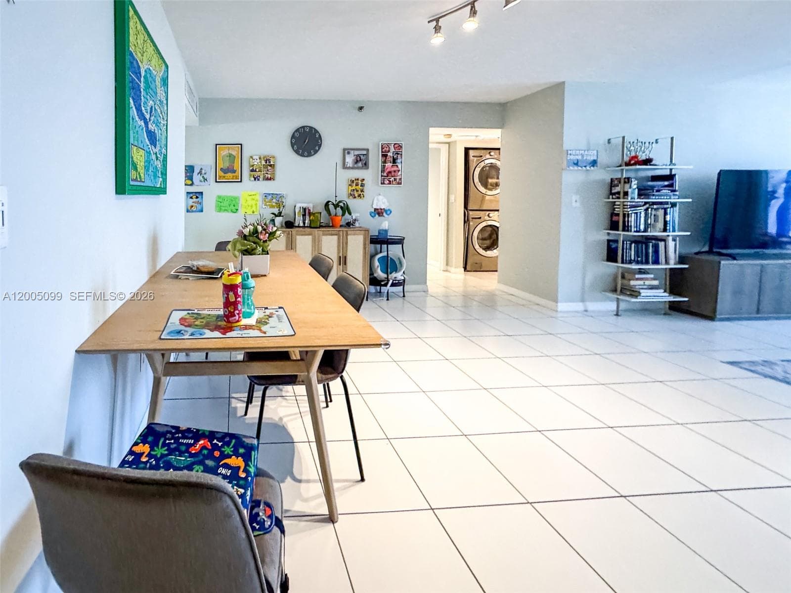 9341 Collins Ave # 907, Surfside FL 33154 — 22