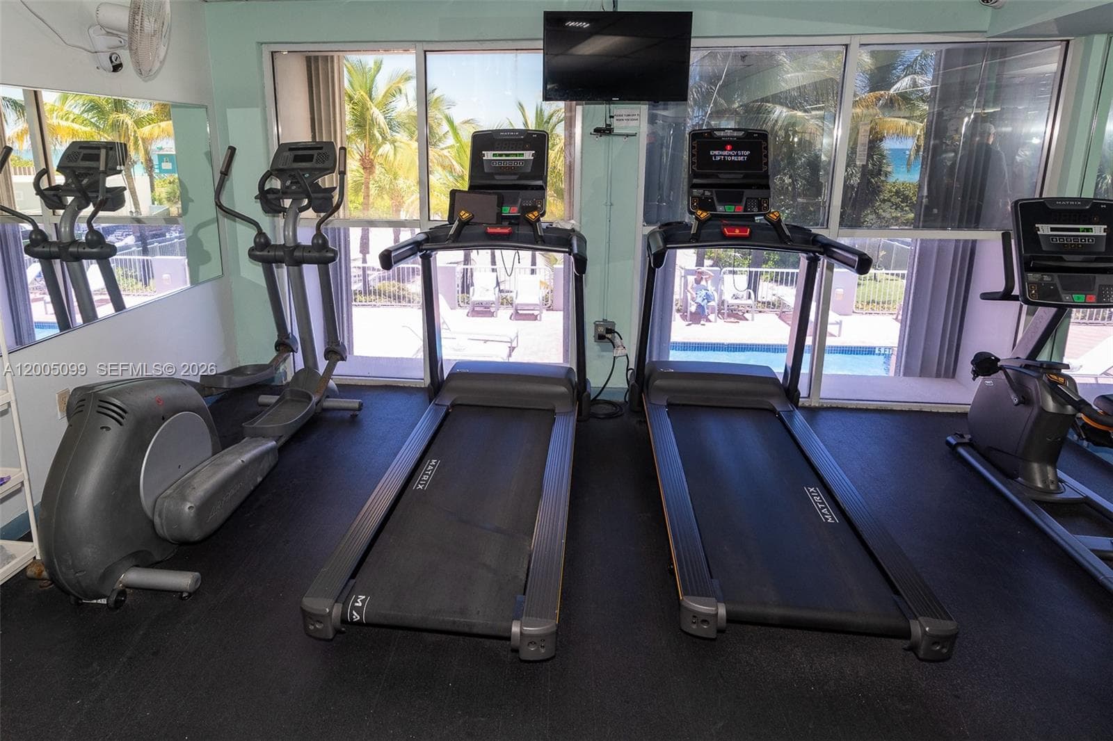 9341 Collins Ave # 907, Surfside FL 33154 — 36