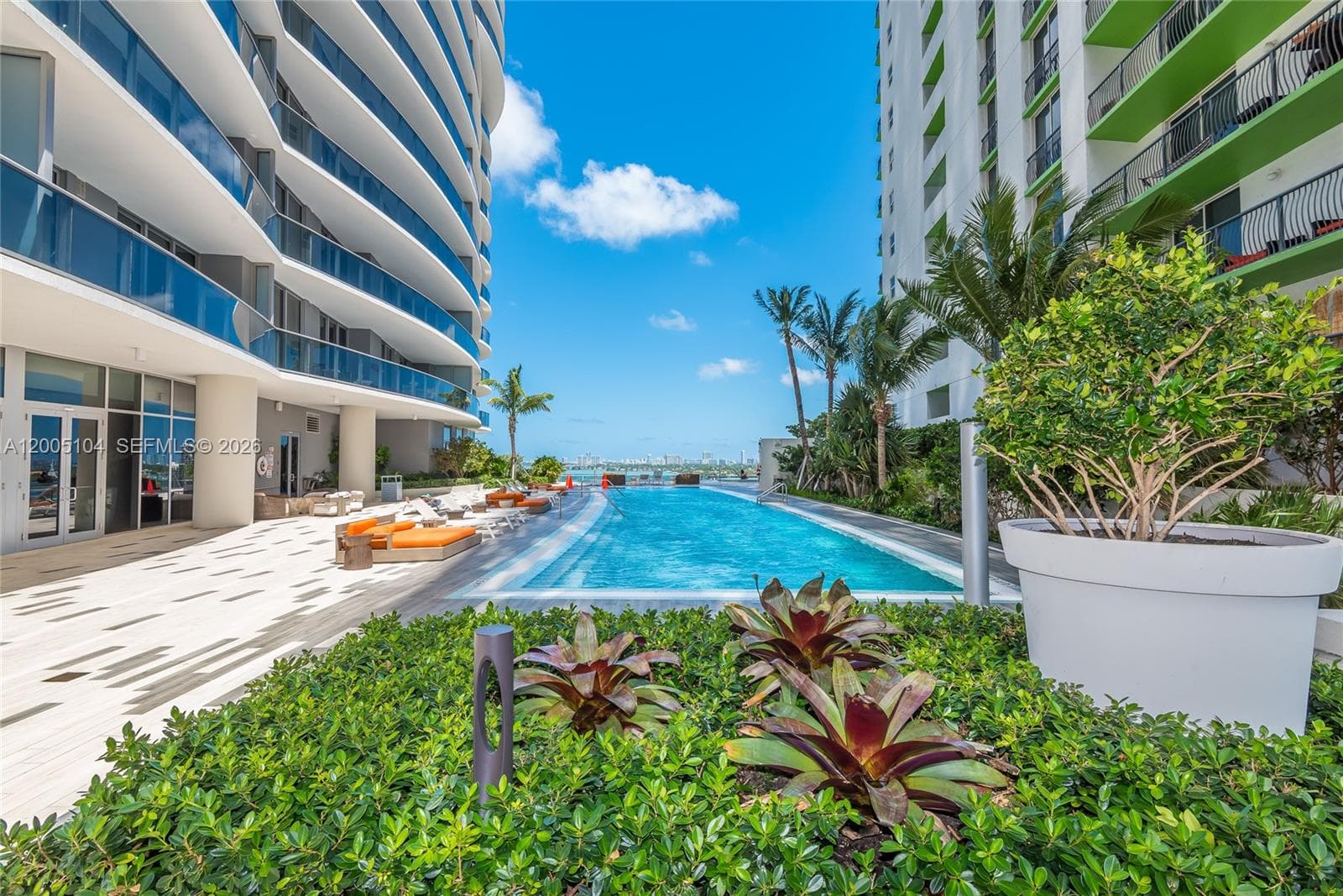 488 NE 18th St # 4515, Miami FL 33132 — 42