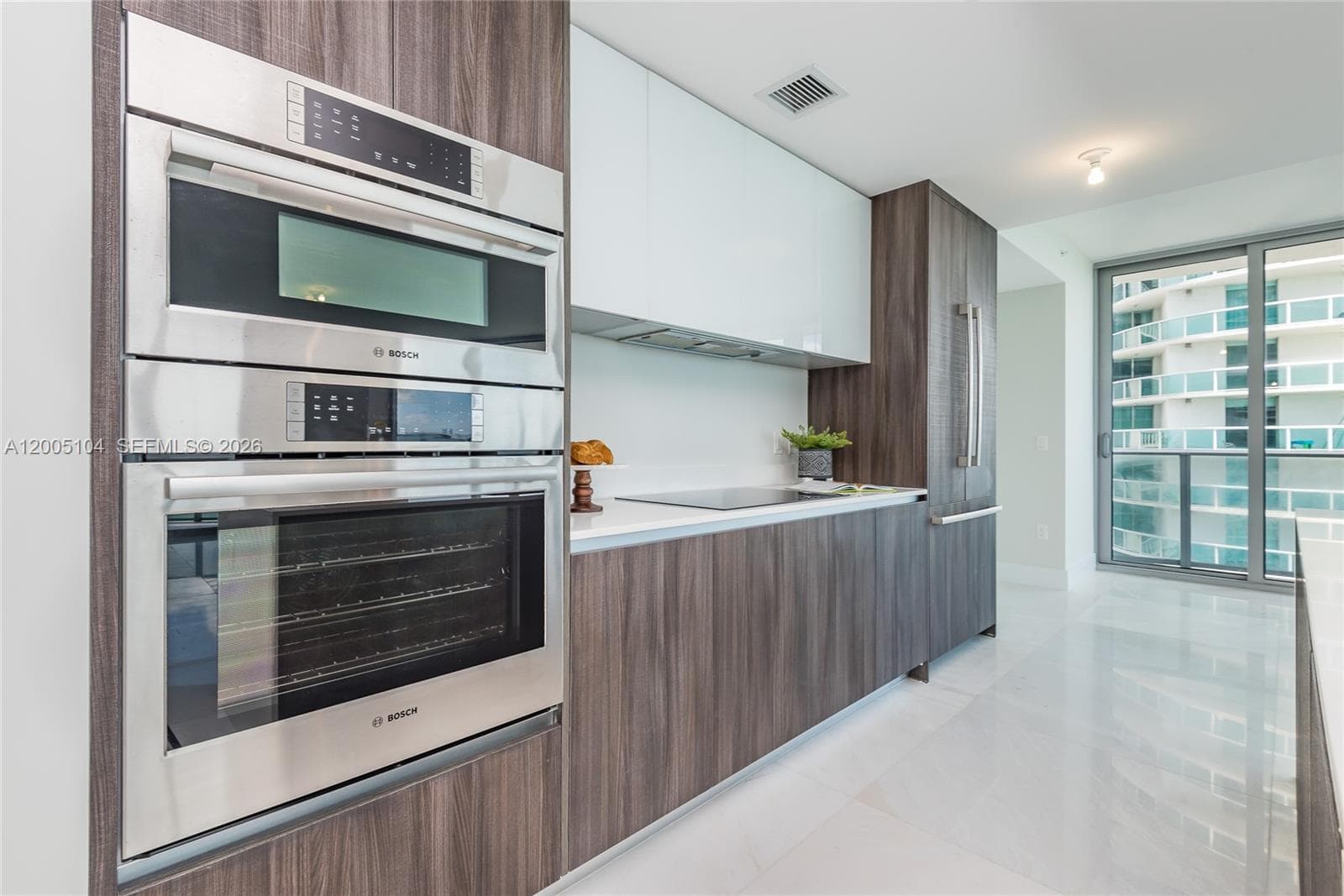 488 NE 18th St # 4515, Miami FL 33132 — 12