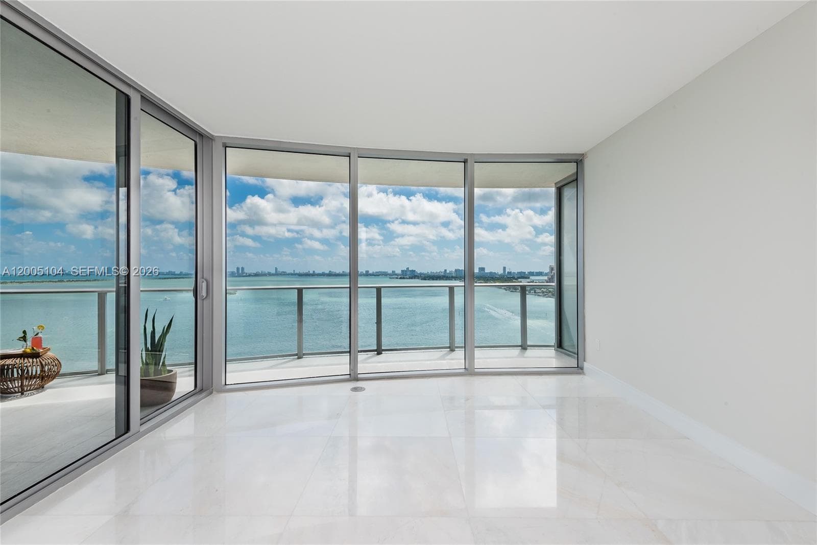 488 NE 18th St # 4515, Miami FL 33132 — 26