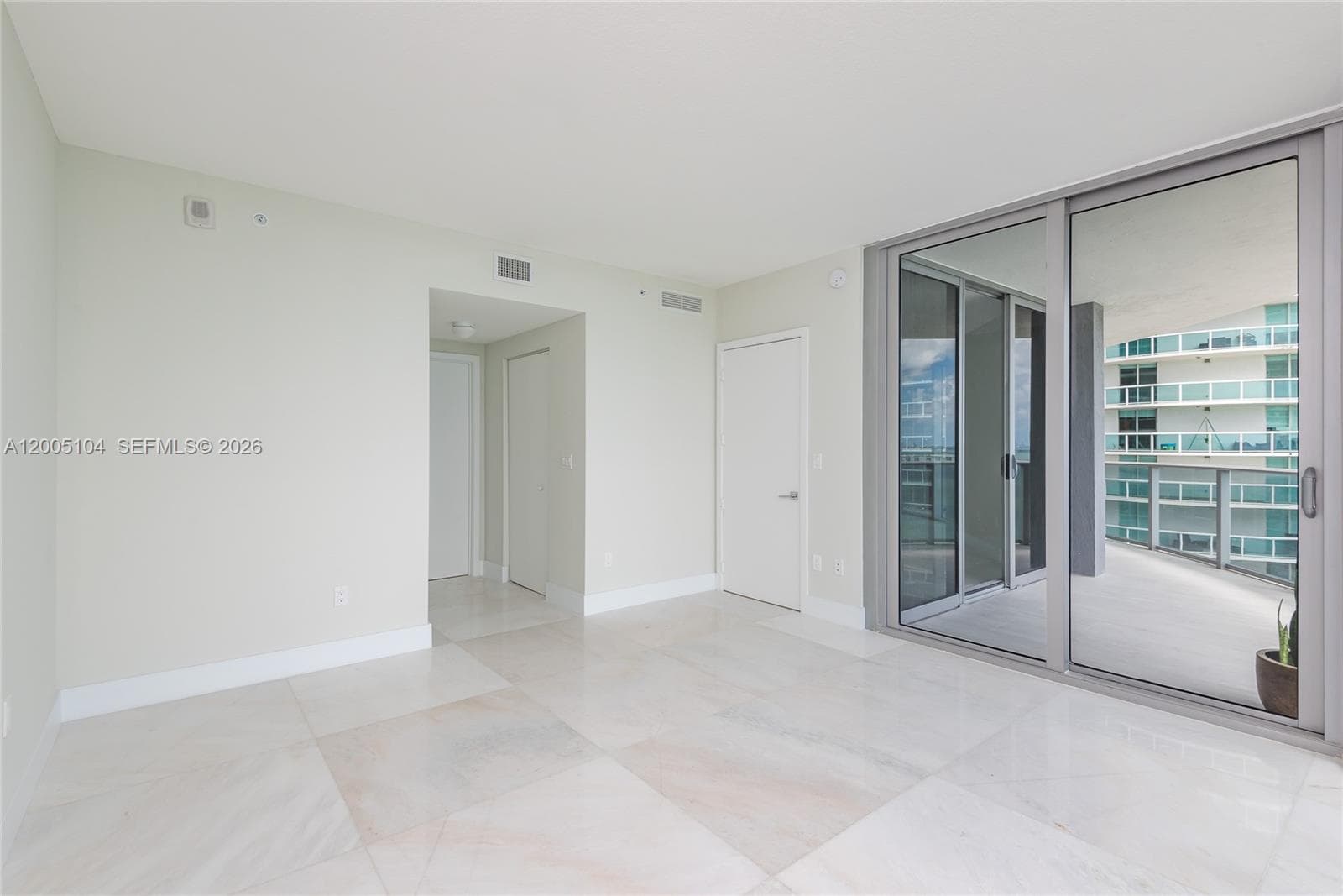 488 NE 18th St # 4515, Miami FL 33132 — 24