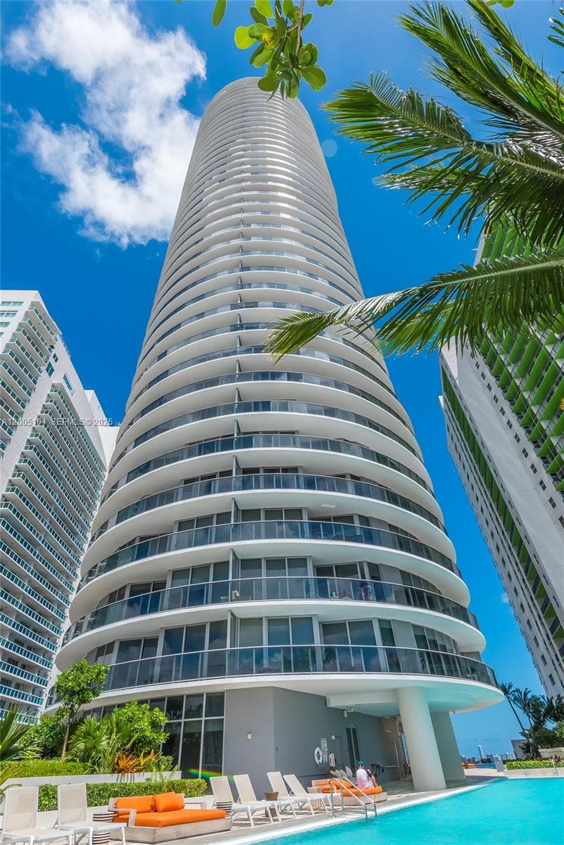 488 NE 18th St # 4515, Miami FL 33132 — 38
