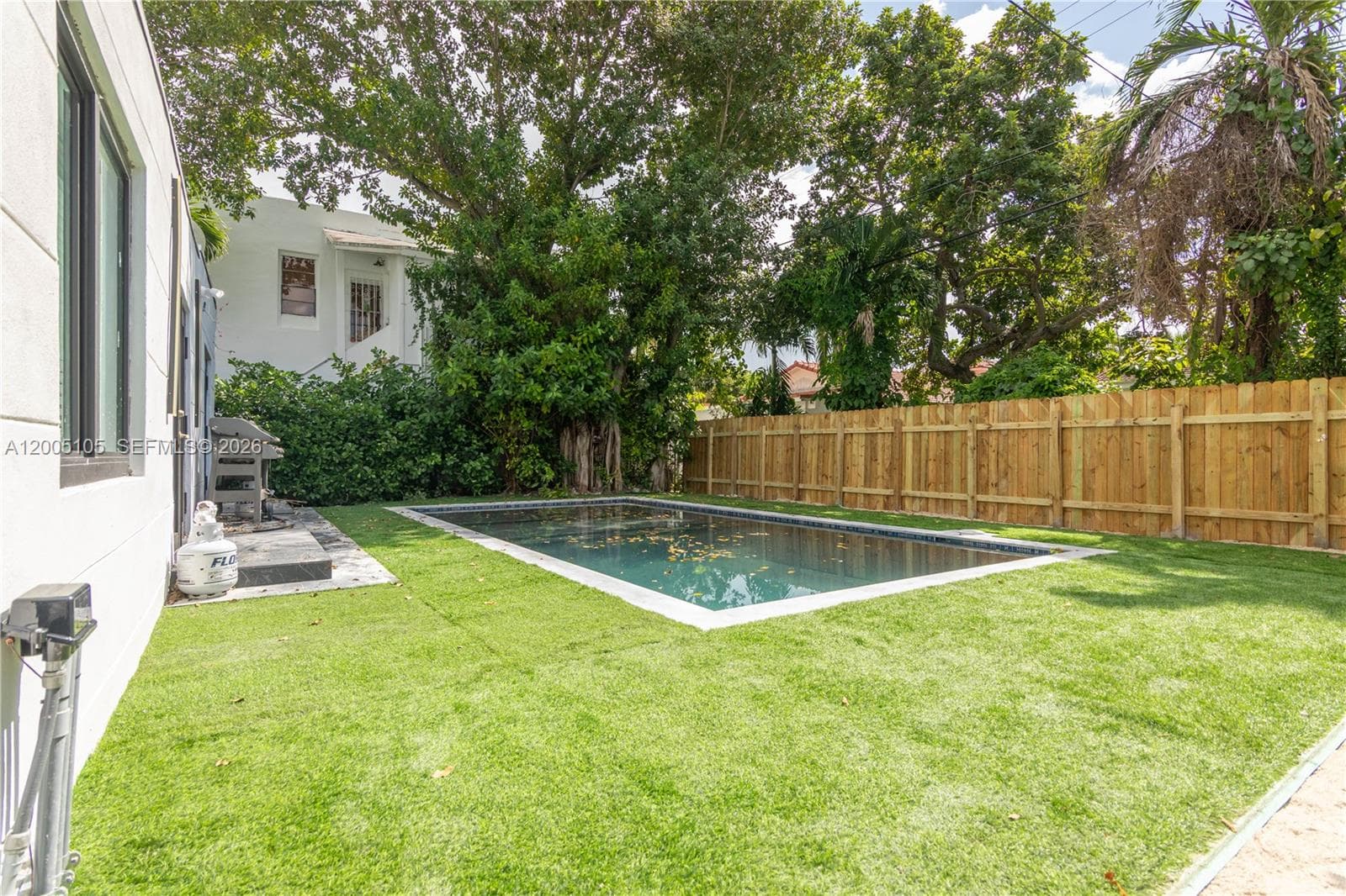 2360 SW 12th St, Miami FL 33135 — 44