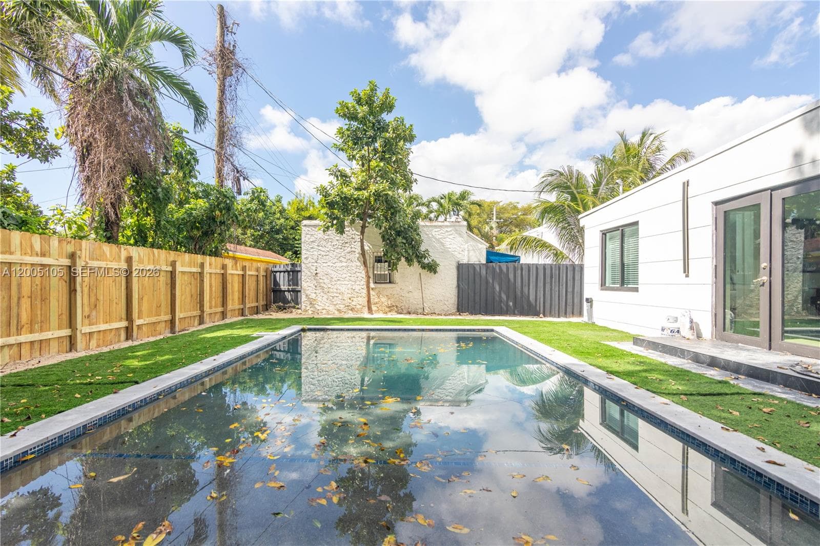 2360 SW 12th St, Miami FL 33135 — 39