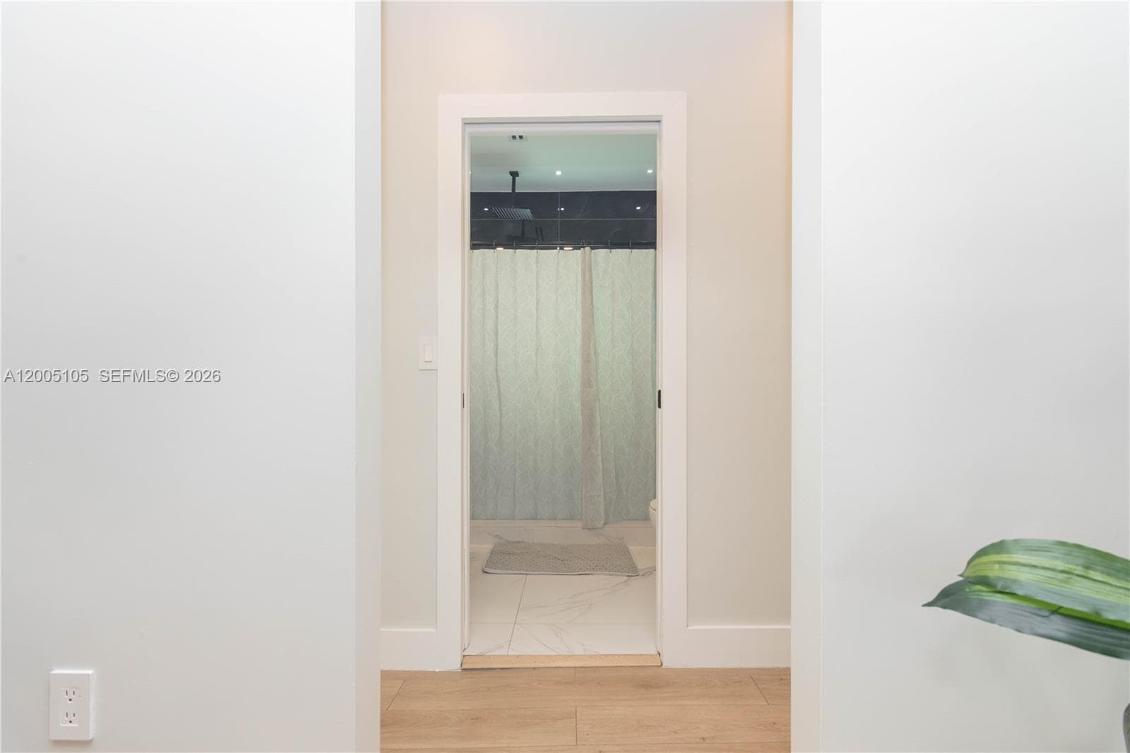 2360 SW 12th St, Miami FL 33135 — 21