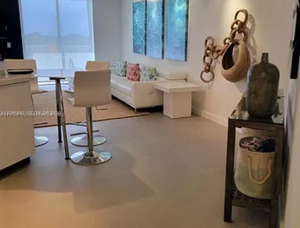 5880 Collins Ave # 604, Miami Beach FL 33140 — 4