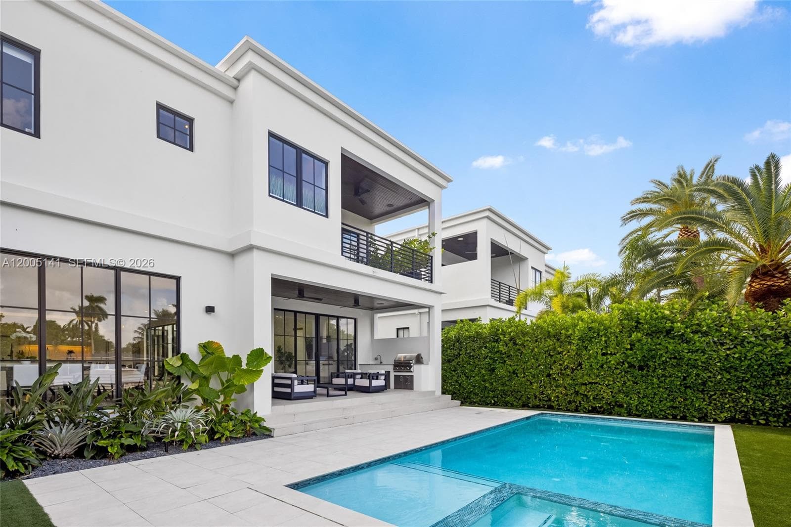 895 NE 76th St, Miami FL 33138 — 71