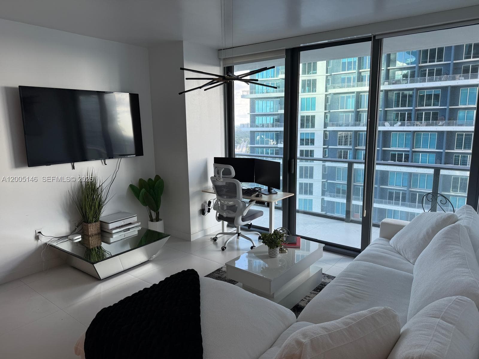 1300 S Miami Ave # 3107, Miami FL 33130 — 5
