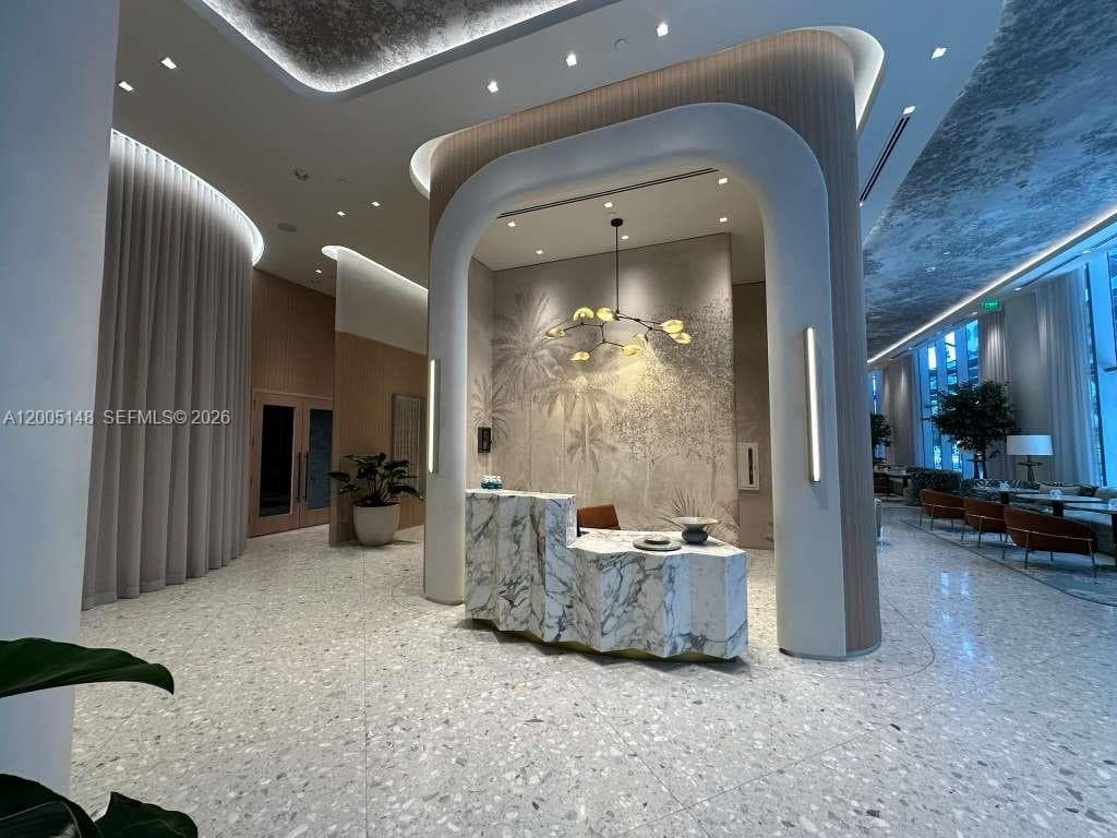 77 SE 5th Street # 1815, Miami FL 33131 — 4
