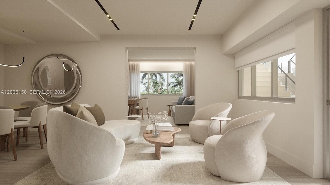 250 Collins Ave # 107, Miami Beach FL 33139 — 2