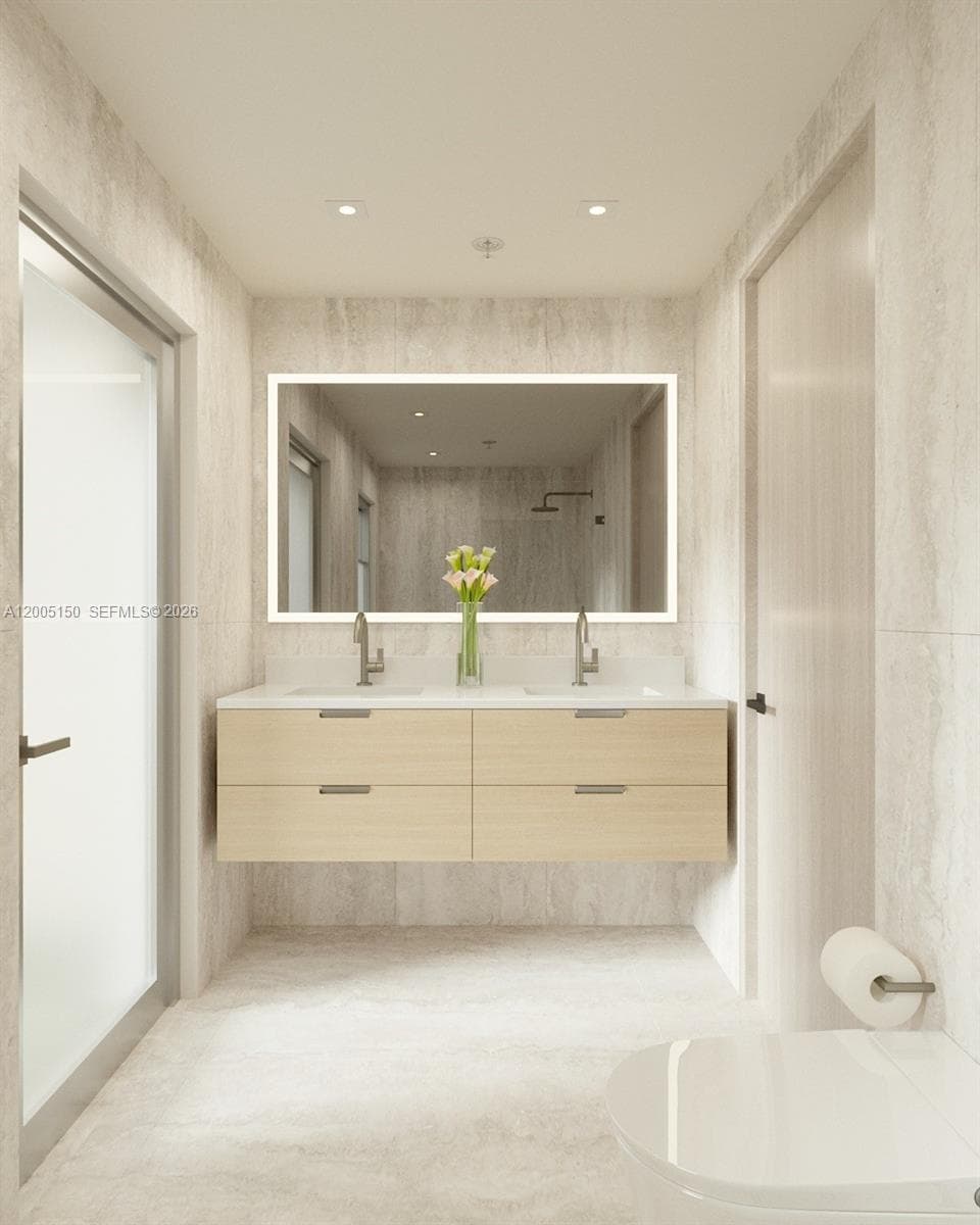 250 Collins Ave # 107, Miami Beach FL 33139 — 14