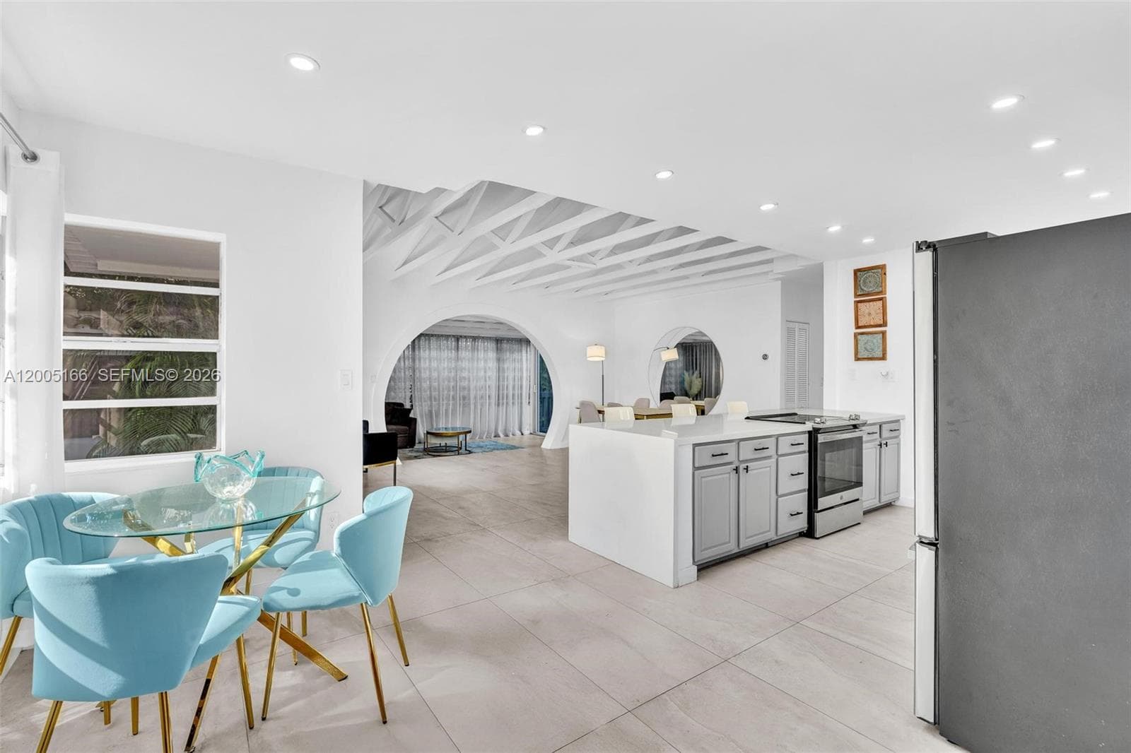 9264 Byron Ave, Surfside FL 33154 — 17