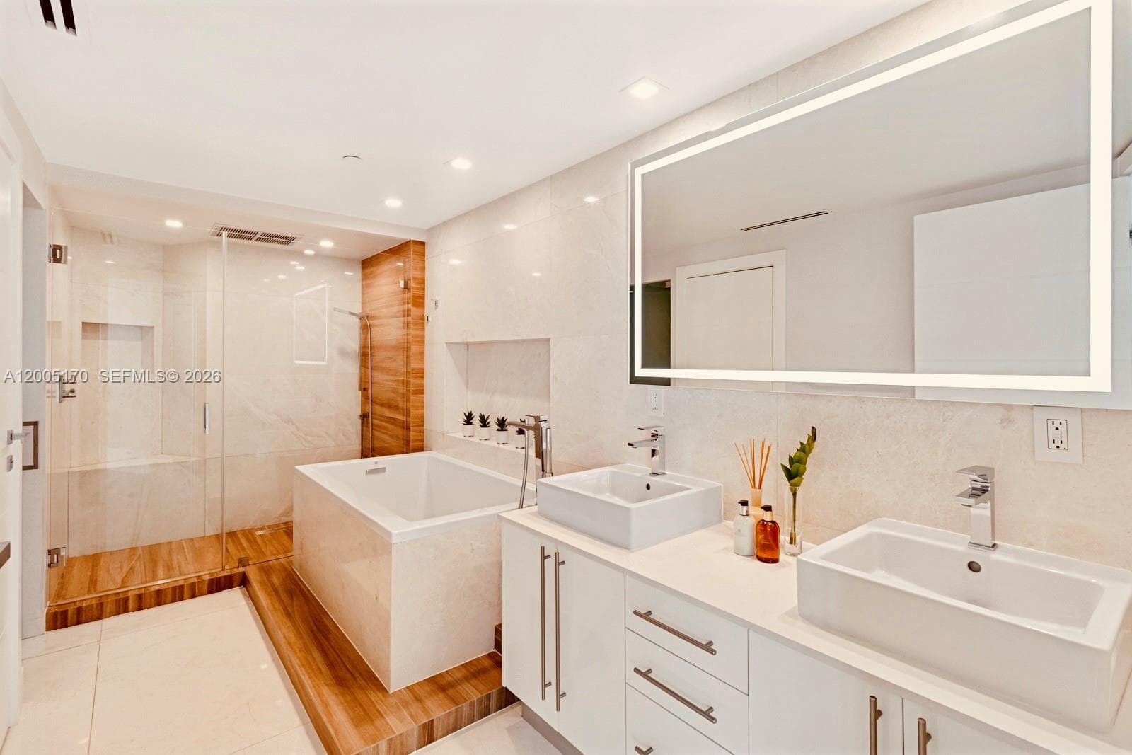 2127 Brickell Ave # 1505, Miami FL 33129 — 18