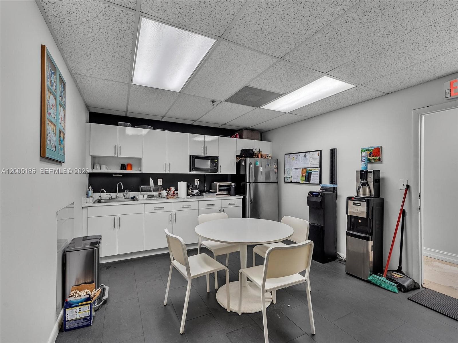 8299 NW 30th Ter, Doral FL 33122 — 9