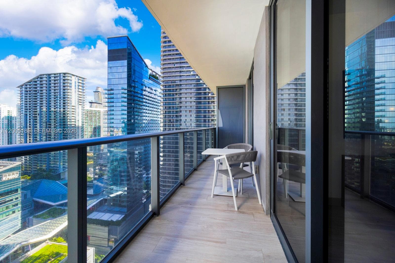 55 SW 9th St # 3010, Miami FL 33130 — 9