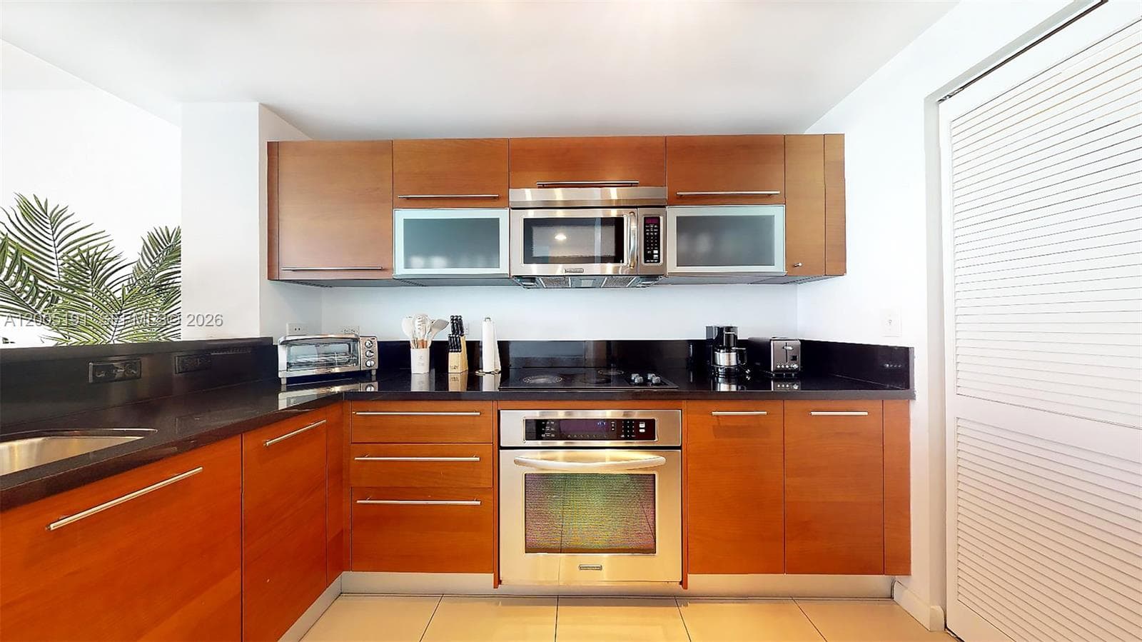 244 Biscayne Blvd # 704, Miami FL 33132 — 9