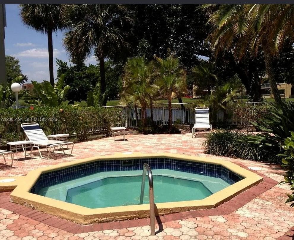 7705 SW 86th St # 211, Miami FL 33143 — 20