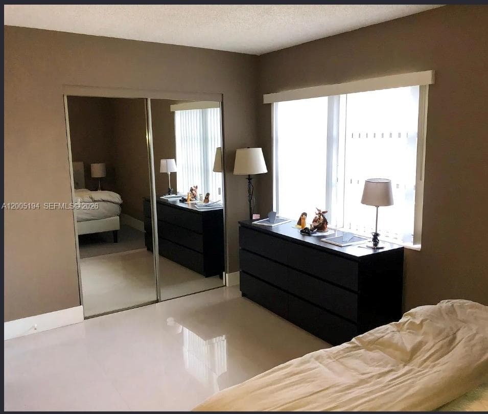 7705 SW 86th St # 211, Miami FL 33143 — 10
